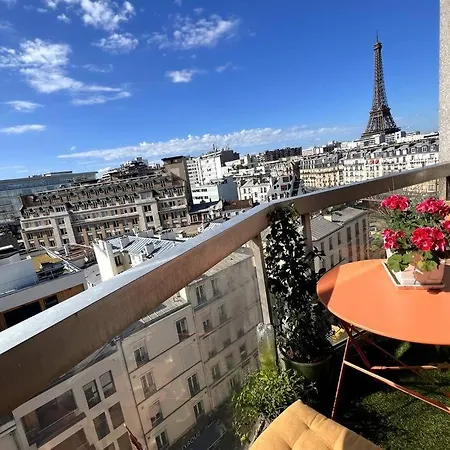 Tour Eiffel - Vue Imprenable Au-dessus Des Toits, Balcon דירה *