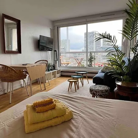 Tour Eiffel - Vue Imprenable Au-dessus Des Toits, Balcon * פריז