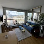 Tour Eiffel - Vue Imprenable Au-dessus Des Toits, Balcon * 파리