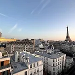 דירה Tour Eiffel - Vue Imprenable Au-dessus Des Toits, Balcon *