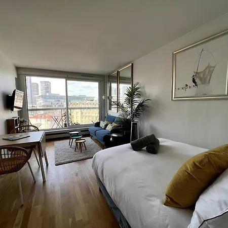 Apartment Tour Eiffel - Vue Imprenable Au-dessus Des Toits, Balcon