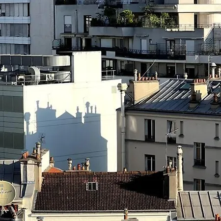 Tour Eiffel - Vue Imprenable Au-dessus Des Toits, Balcon Apartment